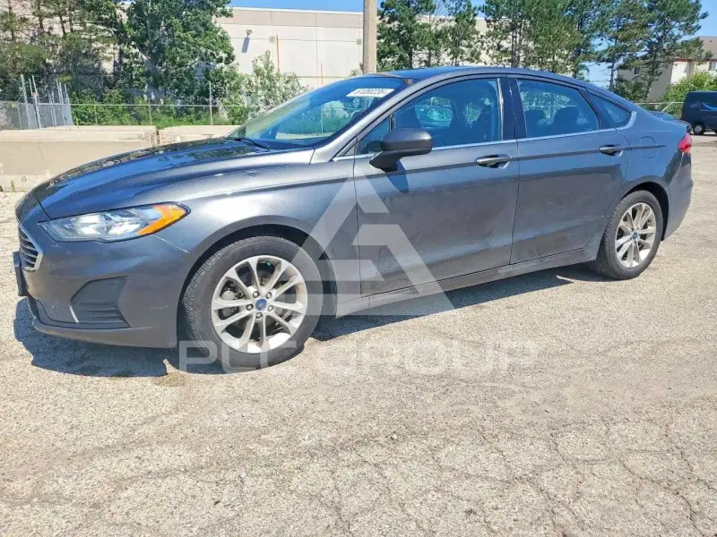 2019 Ford FUSION фото