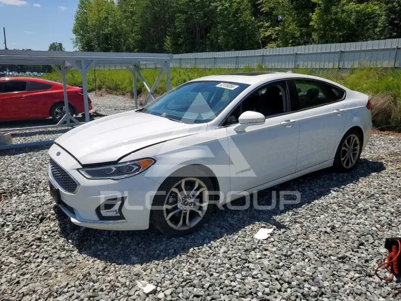 2019 Ford FUSION фото