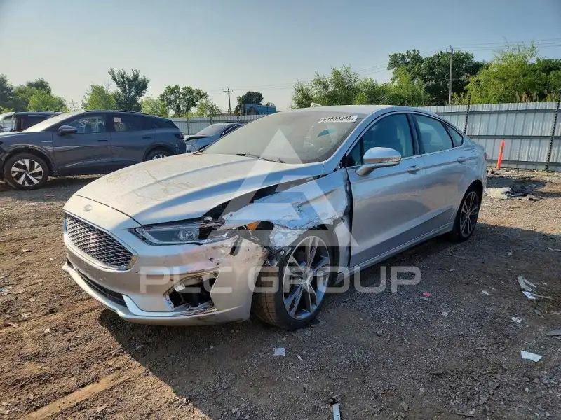 2019 Ford FUSION фото