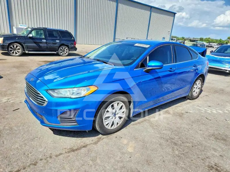 2019 Ford FUSION фото