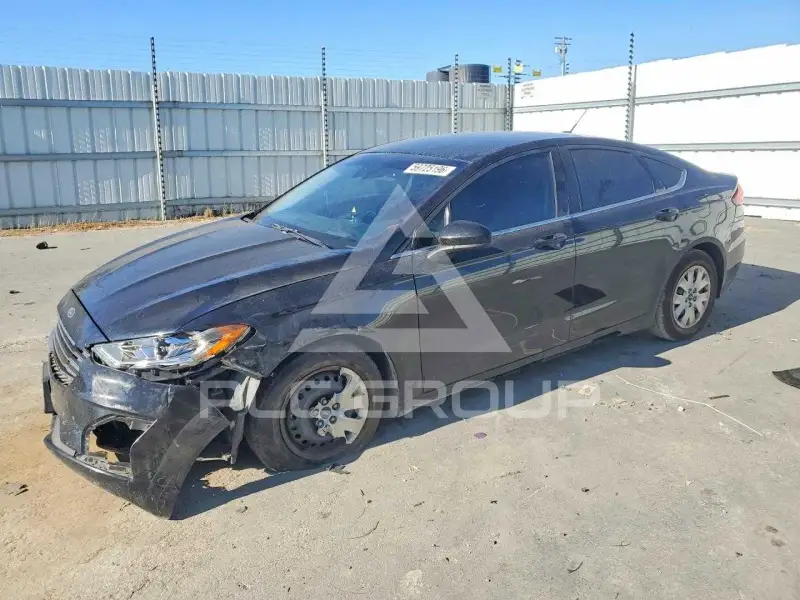 2019 Ford FUSION фото