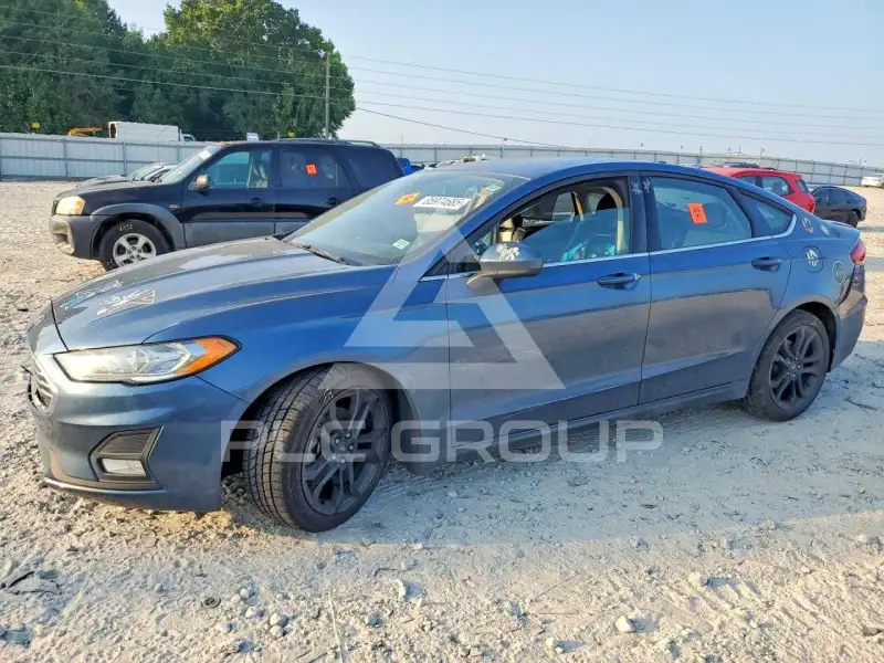 2019 Ford FUSION фото