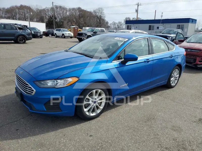 2019 Ford FUSION фото