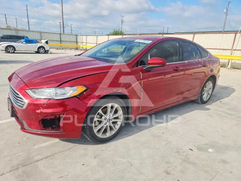 2019 Ford FUSION фото