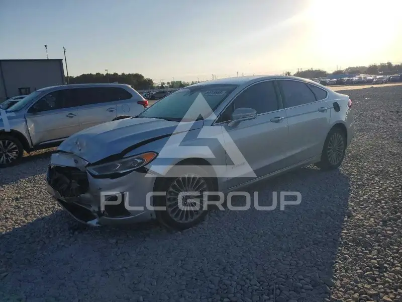 2019 Ford FUSION фото
