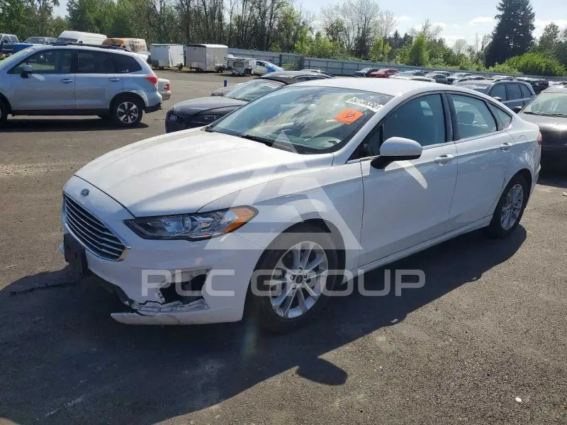 2019 Ford FUSION фото