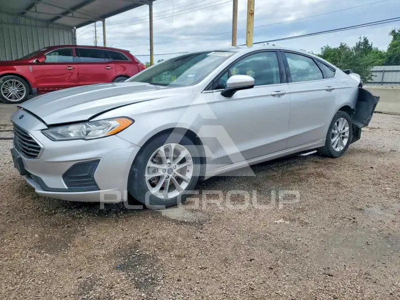 2019 Ford FUSION фото