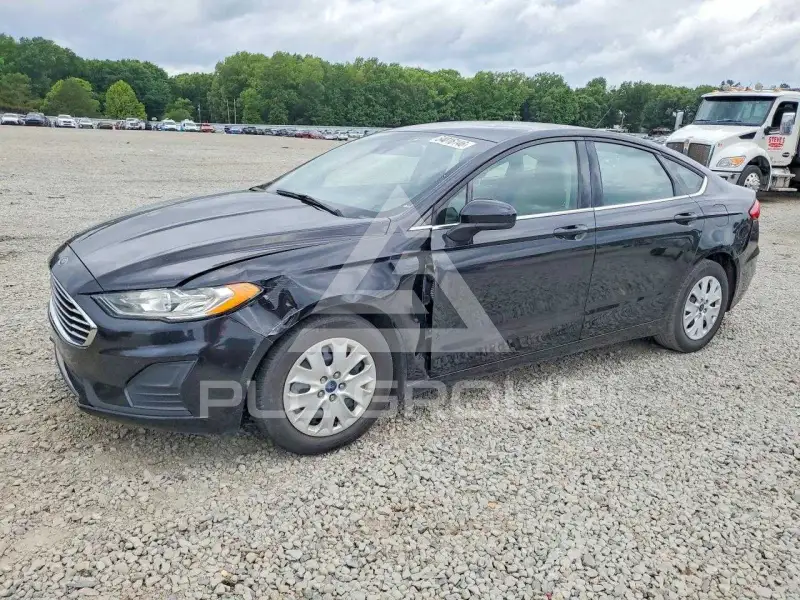 2019 Ford FUSION фото