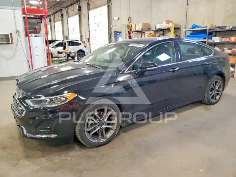 2019 Ford FUSION фото