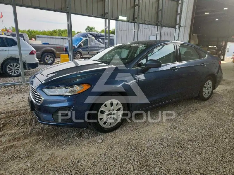 2019 Ford FUSION фото