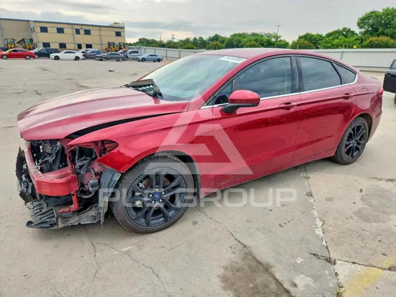 2019 Ford FUSION photo