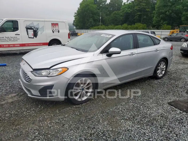 2019 Ford FUSION фото