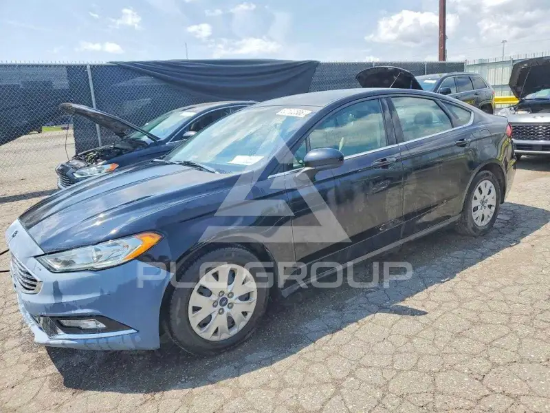 2019 Ford FUSION фото