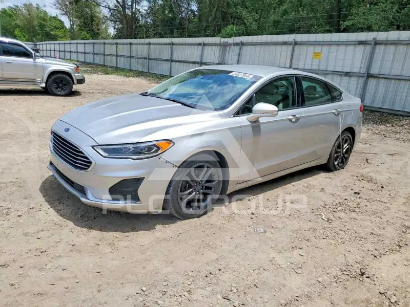2019 Ford FUSION фото
