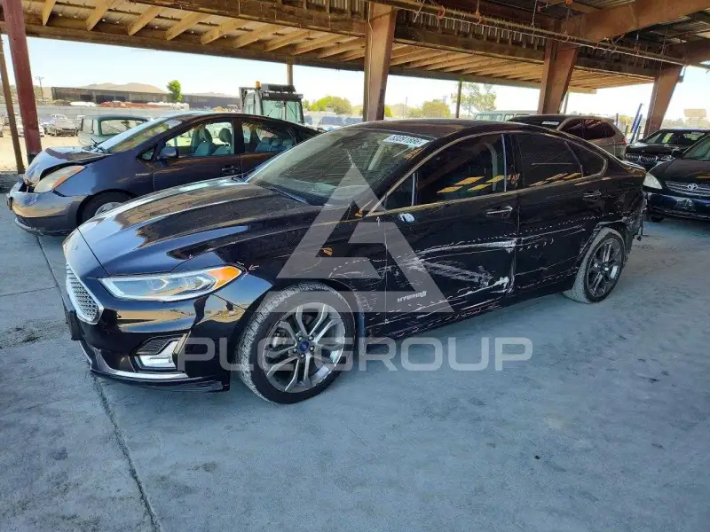 2019 Ford FUSION фото