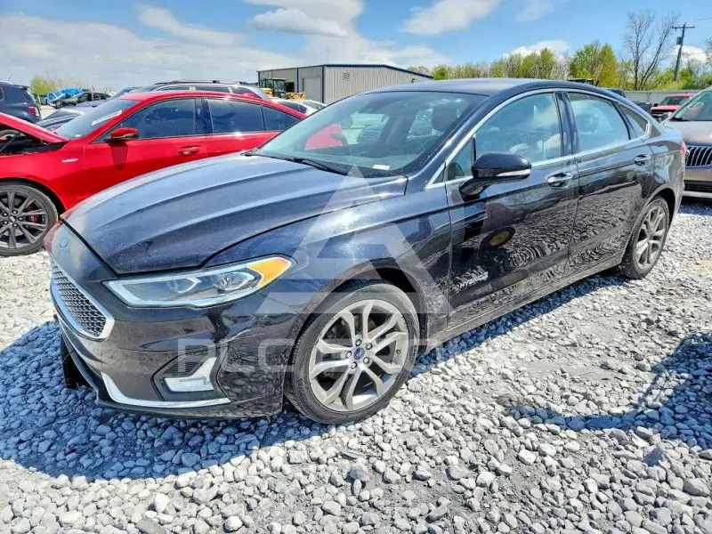 2019 Ford FUSION фото