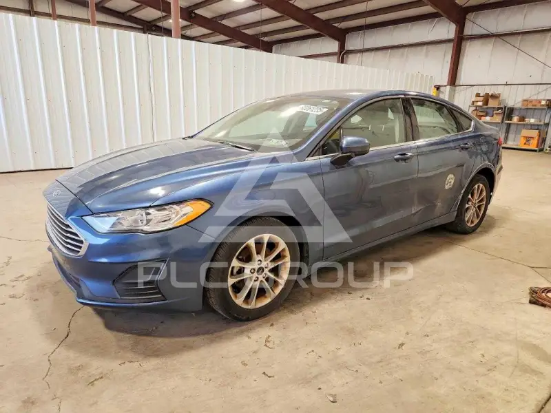 2019 Ford FUSION фото