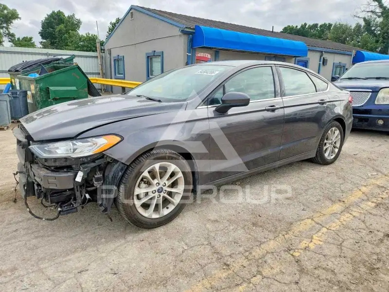 2019 Ford FUSION фото