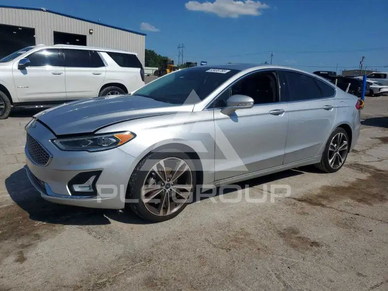 2019 Ford FUSION фото