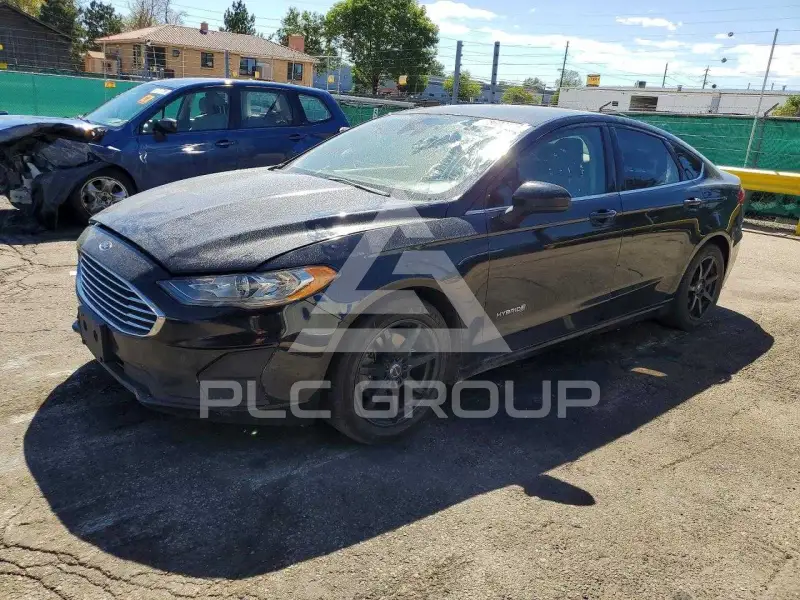2019 Ford FUSION фото