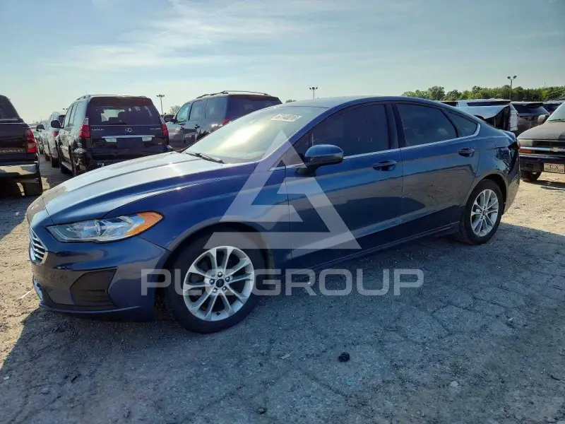 2019 Ford FUSION фото