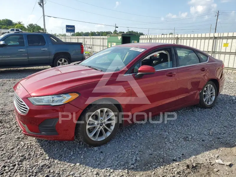 2019 Ford FUSION фото