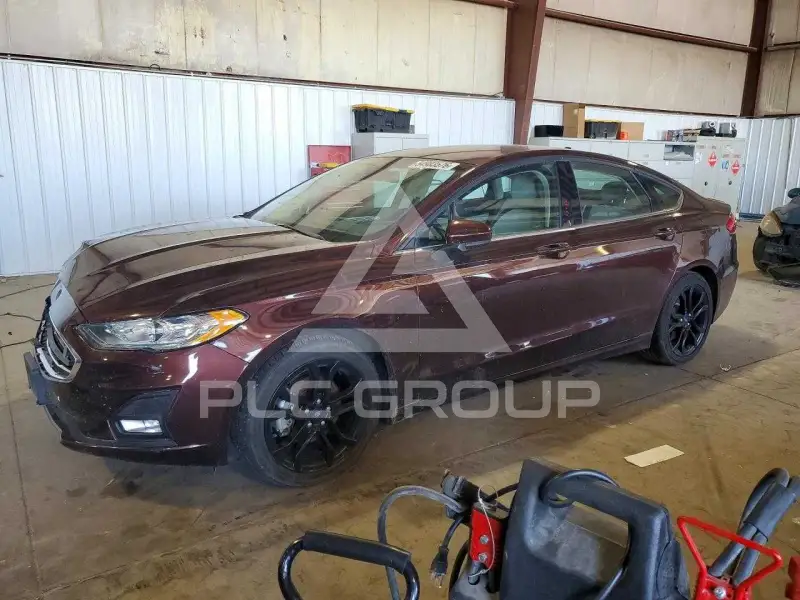 2019 Ford FUSION фото