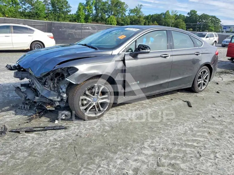 2019 Ford FUSION фото