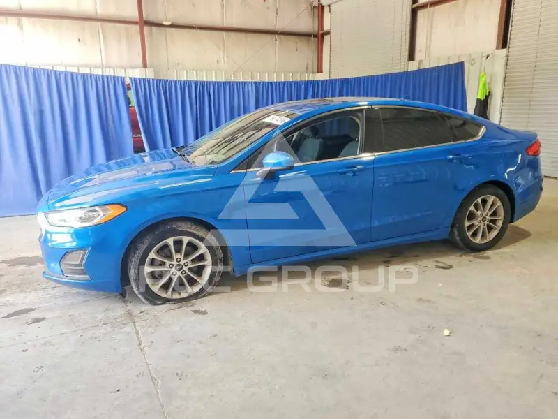 2019 Ford FUSION фото