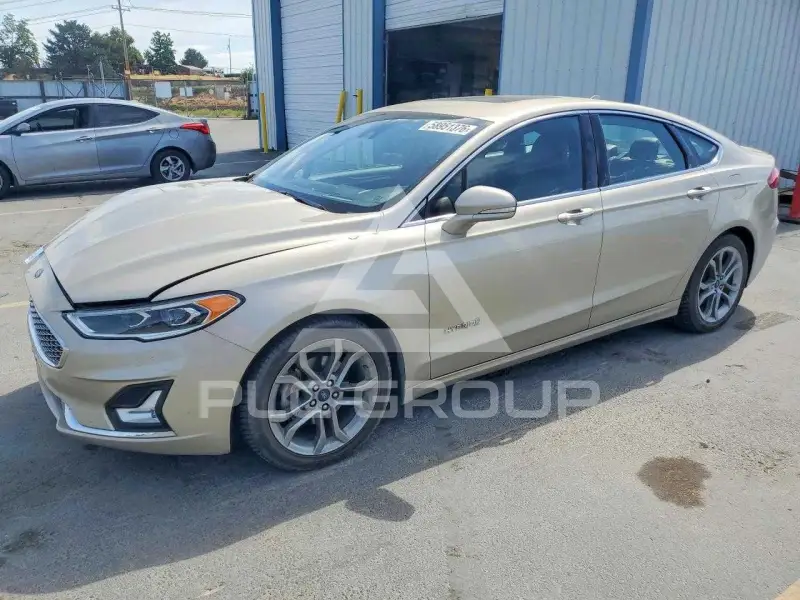 2019 Ford FUSION фото