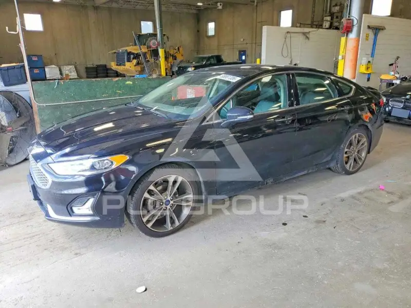 2019 Ford FUSION фото