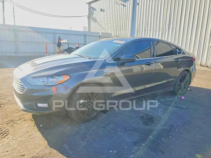 2019 Ford FUSION фото