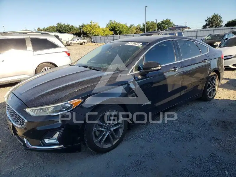 2019 Ford FUSION фото