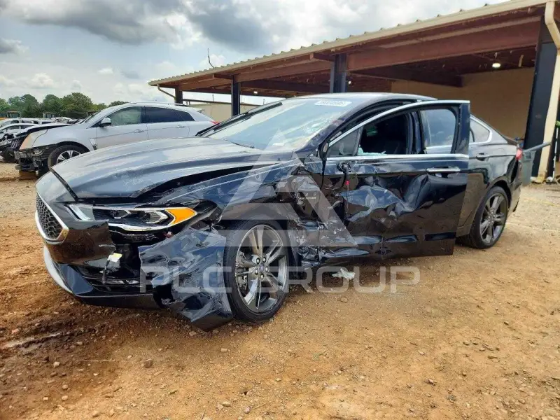 2019 Ford FUSION фото