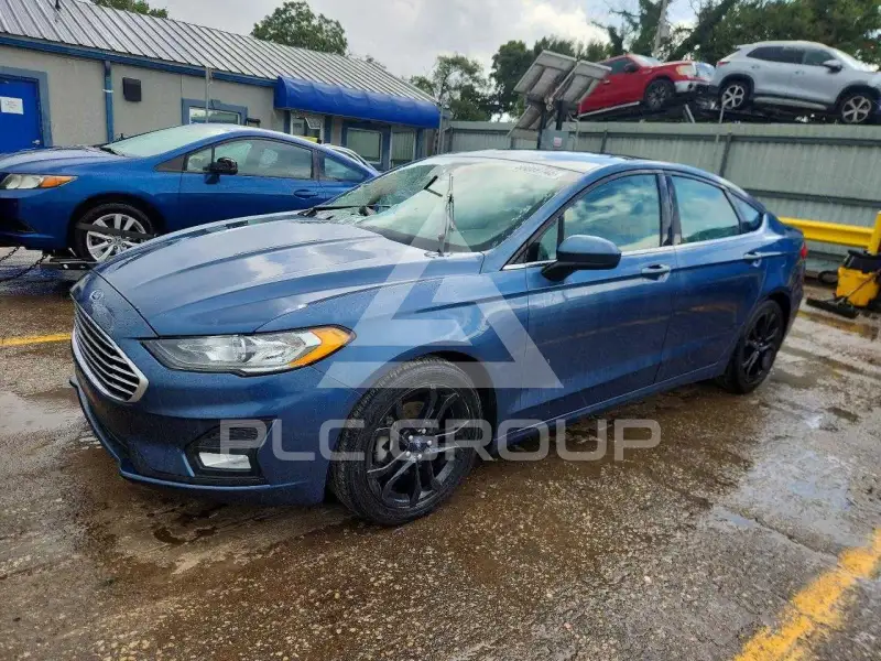 2019 Ford FUSION фото