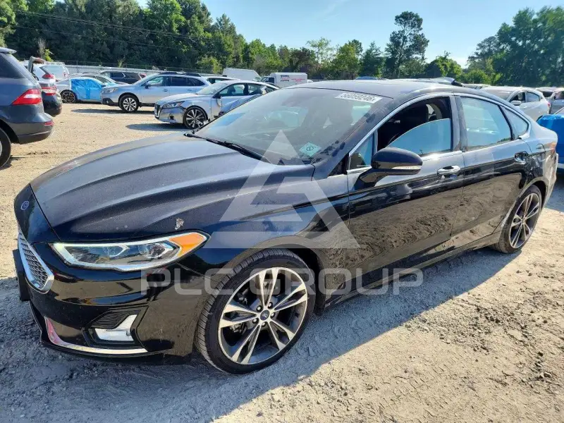 2019 Ford FUSION фото
