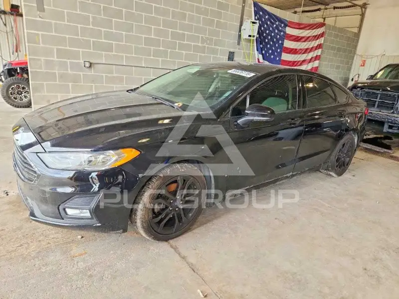 2019 Ford FUSION фото