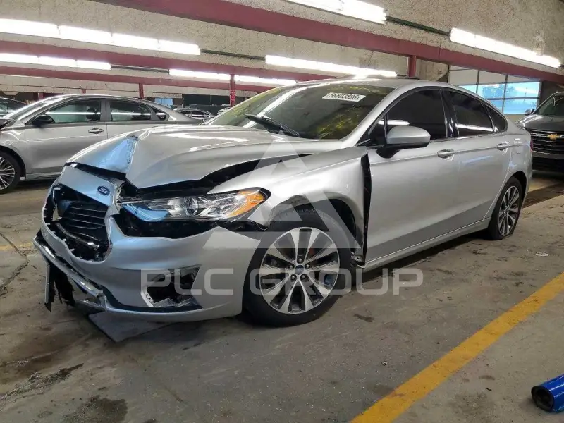 2019 Ford FUSION фото