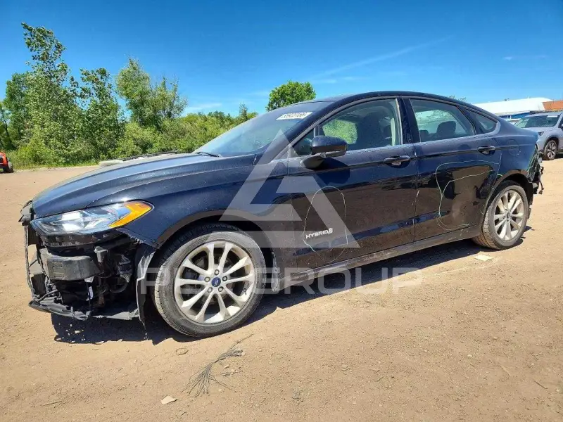 2019 Ford FUSION фото
