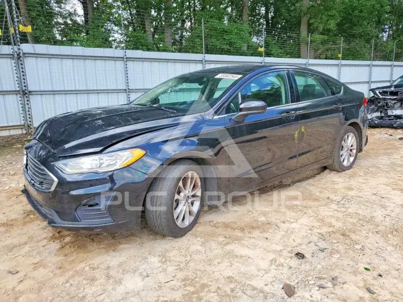 2019 Ford FUSION фото