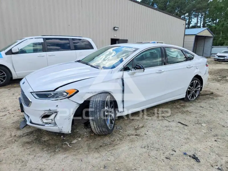2019 Ford FUSION фото