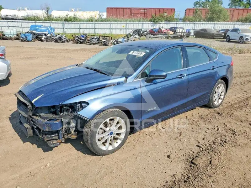 2019 Ford FUSION фото