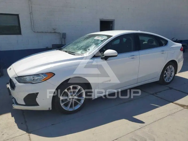 2019 Ford FUSION фото