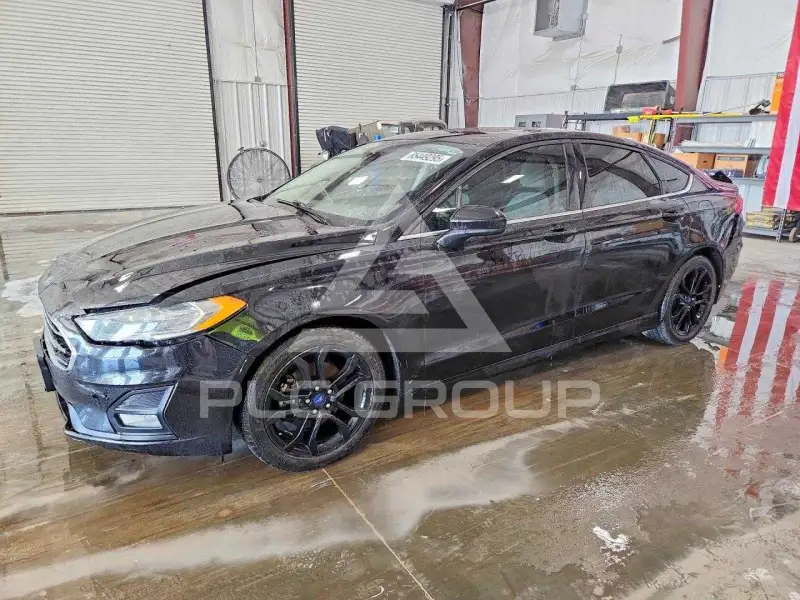 2019 Ford FUSION фото