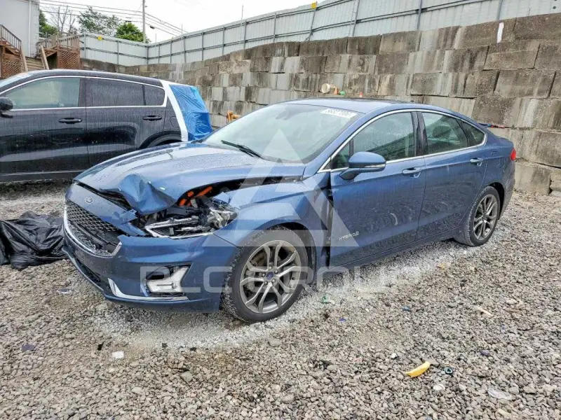 2019 Ford FUSION фото