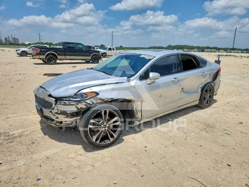 2019 Ford FUSION фото