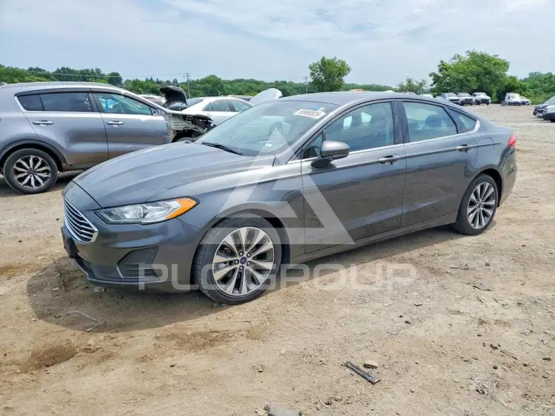 2019 Ford FUSION фото