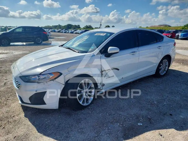2019 Ford FUSION фото