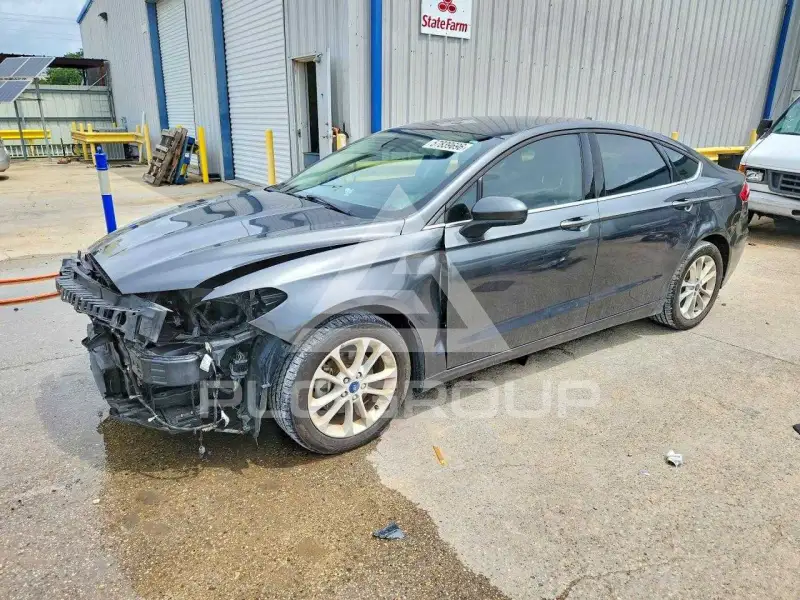 2019 Ford FUSION фото