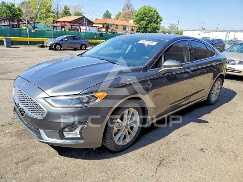 2019 Ford FUSION фото